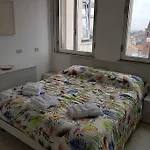 Iris Bilocale Centro Citta Apartmán *